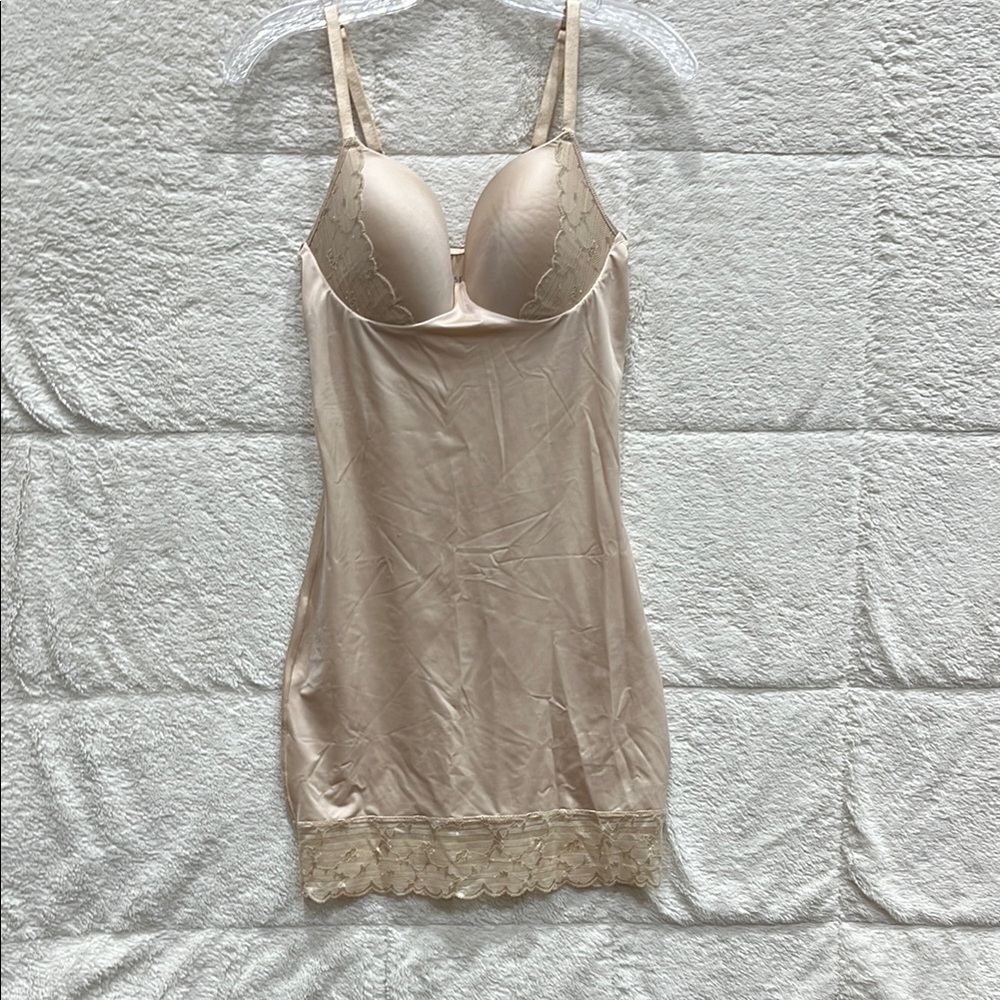 Assets By Spanx Cream Lace Chemise